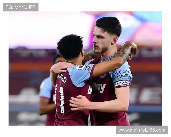 英媒称曼联或续约衣袖赞助商DXC新合同有望维持原有高额赞助 英媒称曼联或续约衣袖赞助商DXC新合同有望维持原有高额赞助